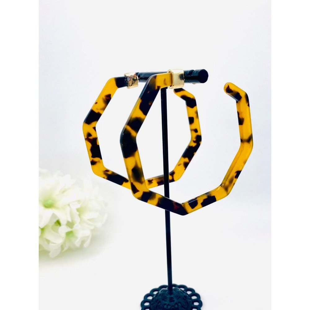 Tortoiseshell Hexagon Hoop earrings